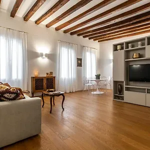 Appartamento Ca' Delle Acque Deluxe R&r, Venezia